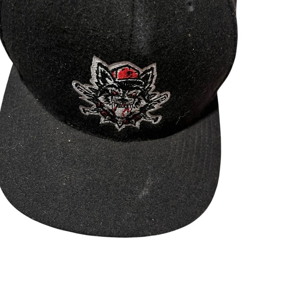 Chicago Wolves baseball cap hat hockey black wool vintage retro rancid - Picture 3 of 7